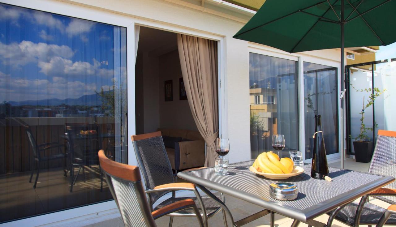Terrace Apartments, Near The Park Apartamento Tirana