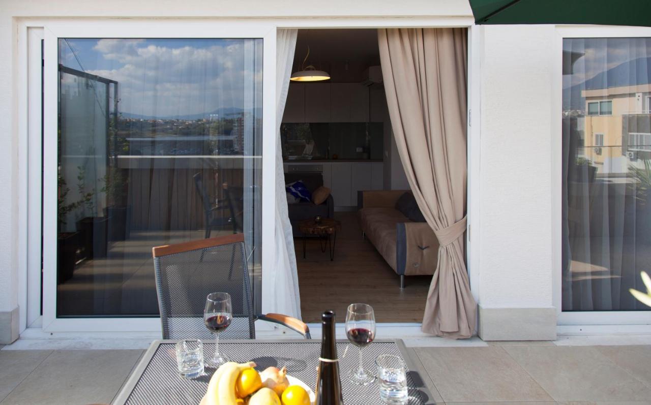 Terrace Apartments, Near The Park *
