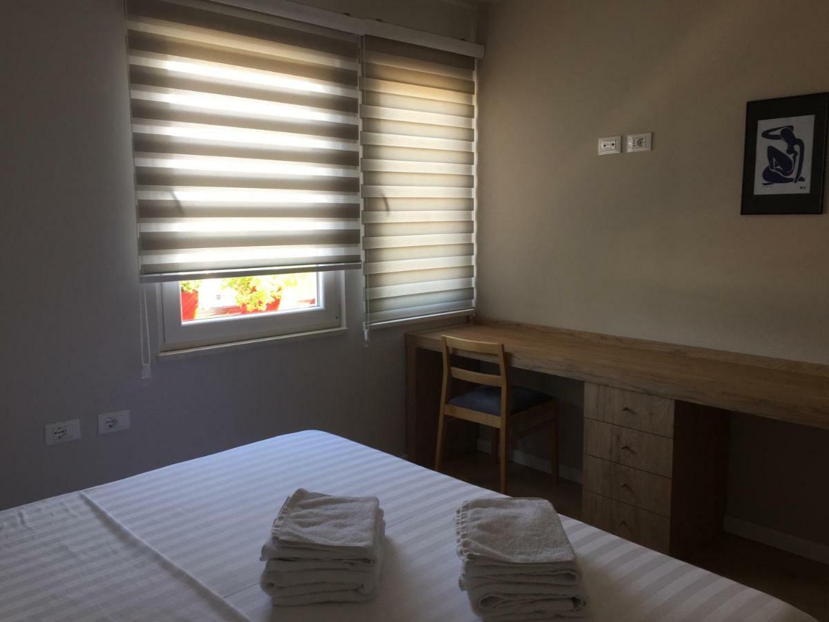 Terrace Apartments, Near The Park * Tirana